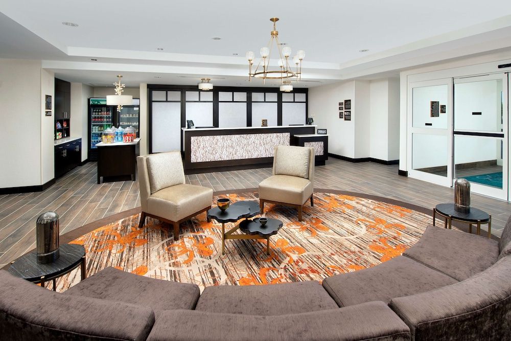 Homewood Suites by Hilton Kansas City Speedway 2