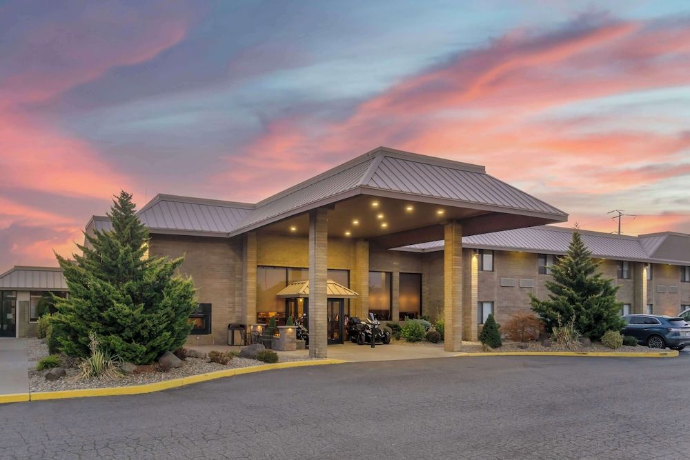 Best Western Plus Ahtanum Inn 3 estrelas em Yakima