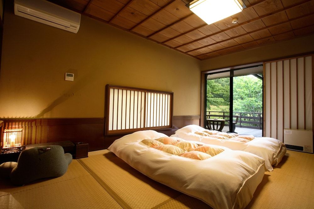 Kurokawa Onsen Satonoyu Waraku 3