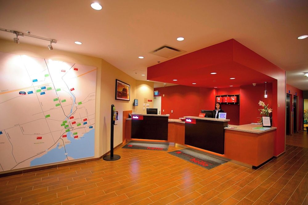 TownePlace Suites by Marriott Belleville 3