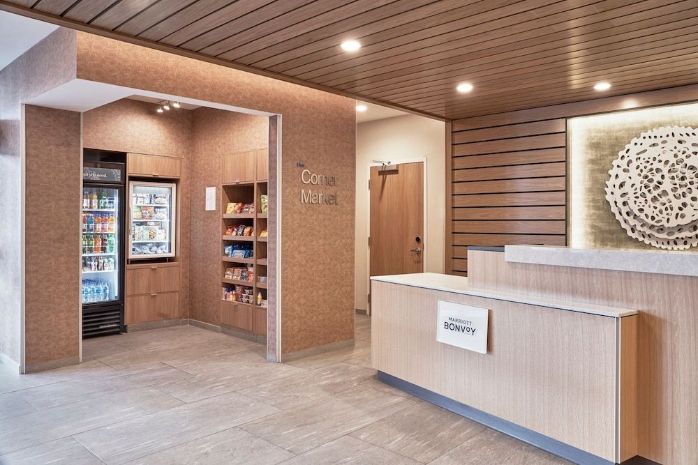 Fairfield Inn & Suites by Marriott Penticton 3