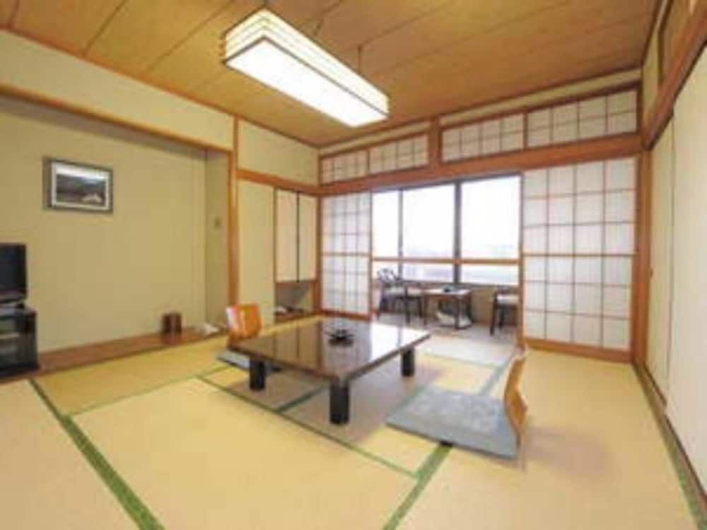 Yugawara Onsen Ryokan Greenso 3