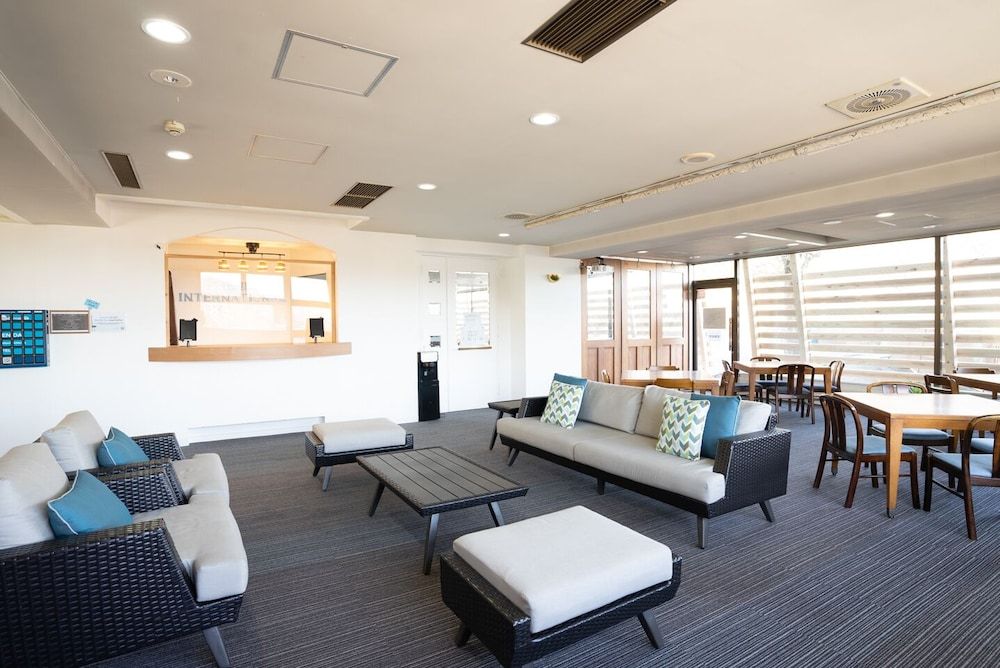 CHENDA INTERNATIONAL HOTEL 3