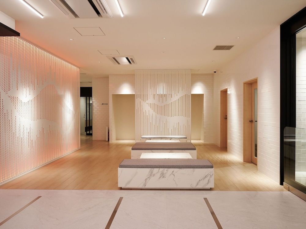 Henna Hotel Komatsu Ekimae 2