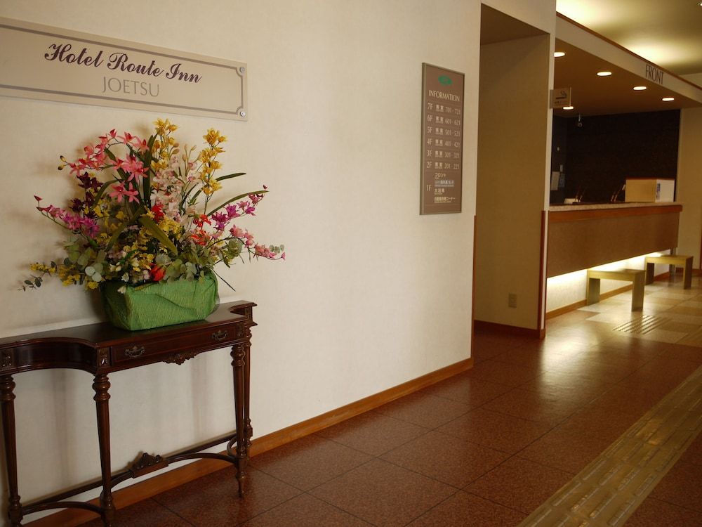 Hotel Route Inn Jyoetsu 3