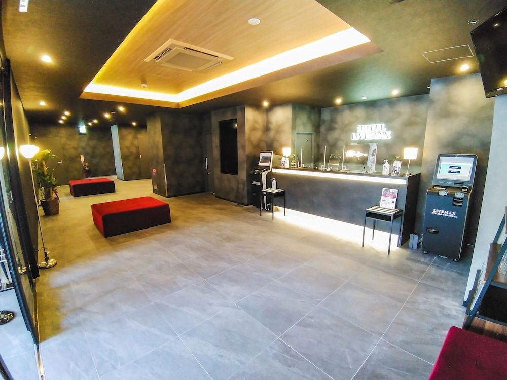 Hotel Livemax Kokura-ekimae 2