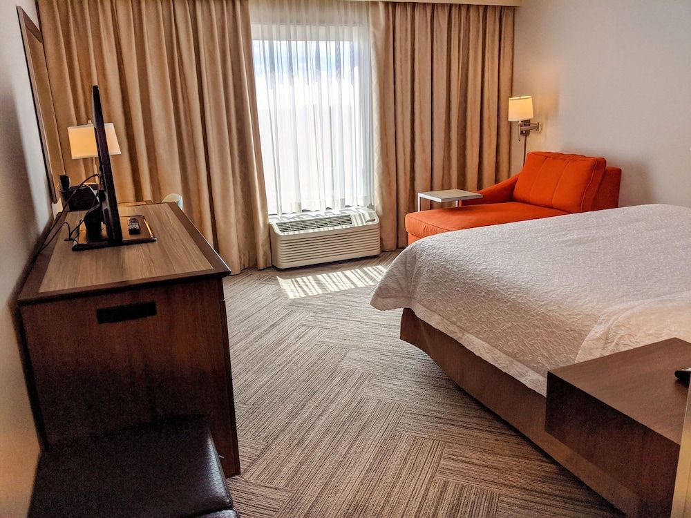 Chateau Fredericton, Trademark Collection by Wyndham 2