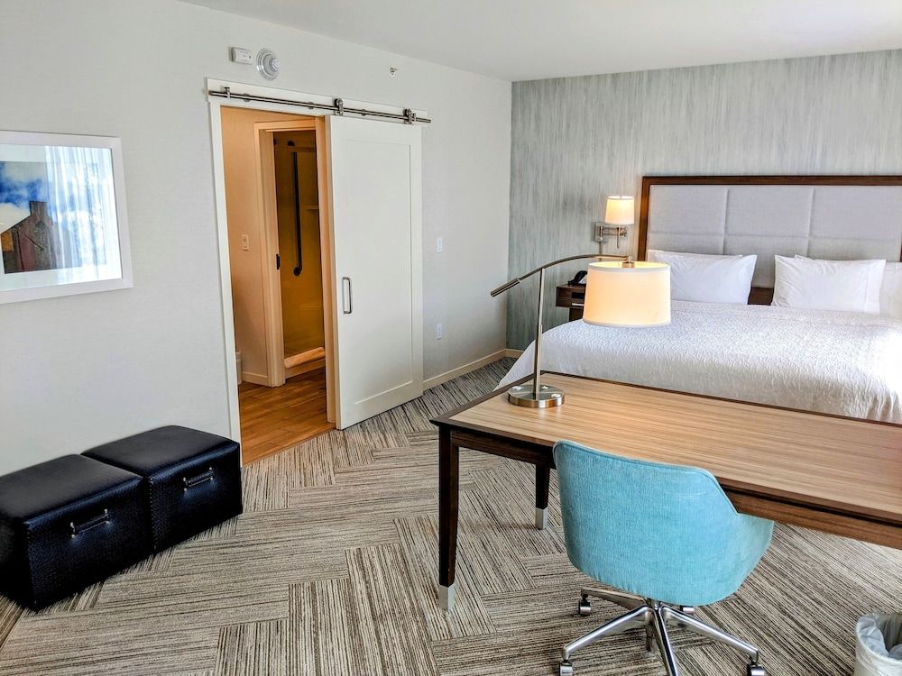 Chateau Fredericton, Trademark Collection by Wyndham 4 estrelas em Fredericton