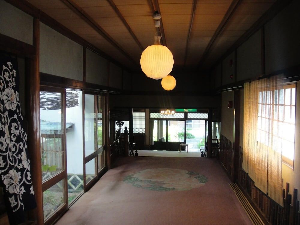 Kurhaus Ishibashi Ryokan 3