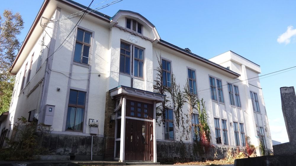 Little Barrel Guest House - Hostel