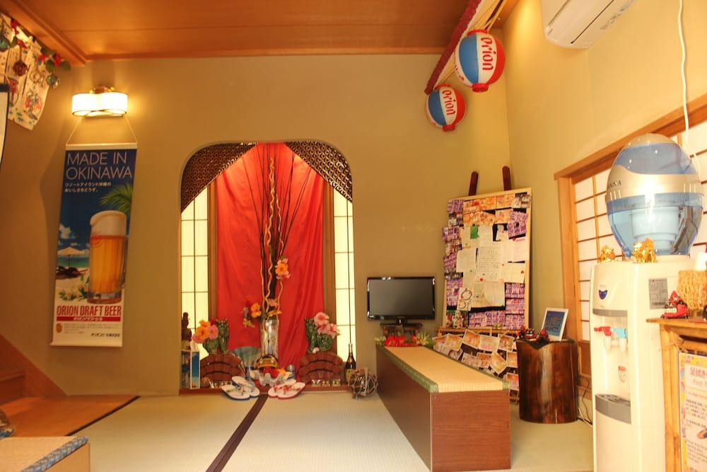 Okinawa Minshuku Kariyushi Honkan 2