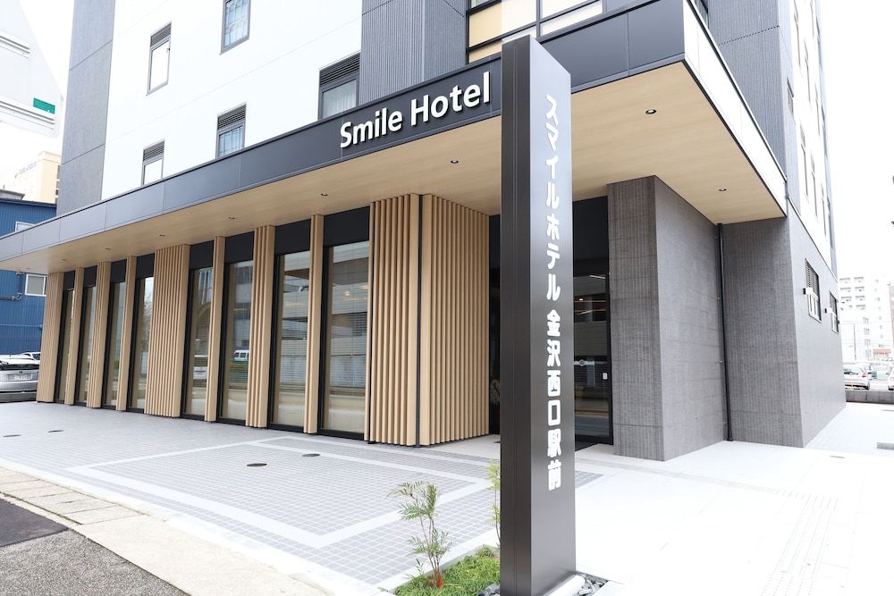 Smile Hotel Kanazawa Nishiguchi Ekimae 3 estrelas em Kanazawa