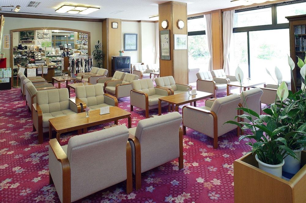 Kamikouchi Onsen Hotel 2