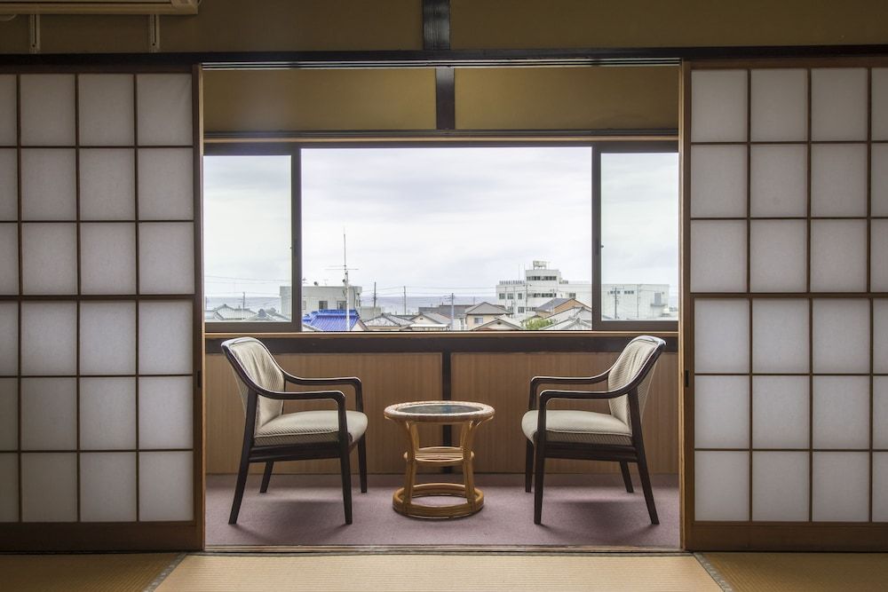 Gyotakuso Suzukiya 3