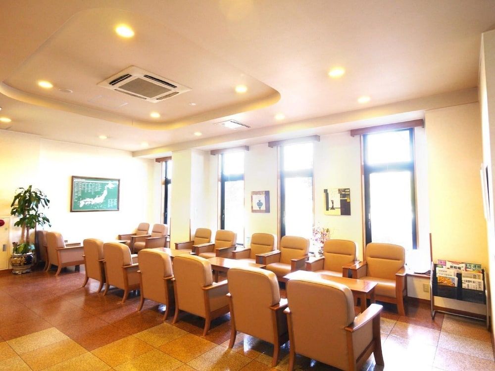 Hotel Route-Inn Shin Gotenba Inter 2