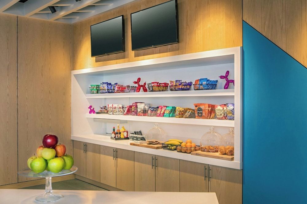 Aloft by Marriott Framingham 3