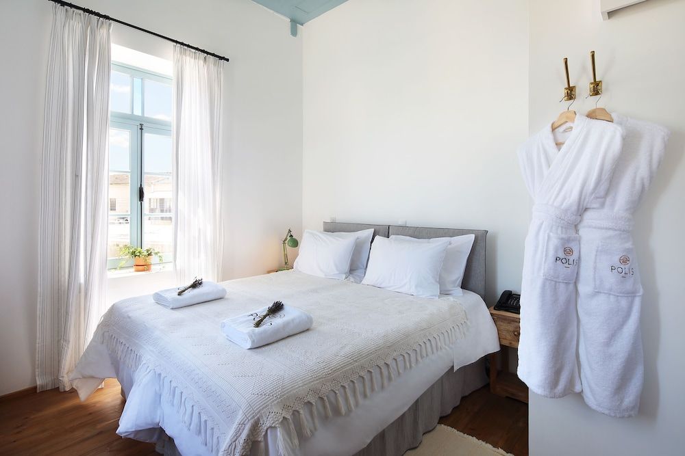 Polis 1907 by Louis Hotels 3