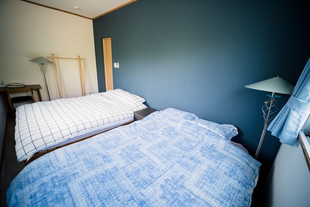 yellowsubmarineokinawa 3