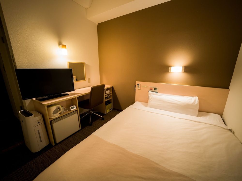 Super Hotel Suzuka 3