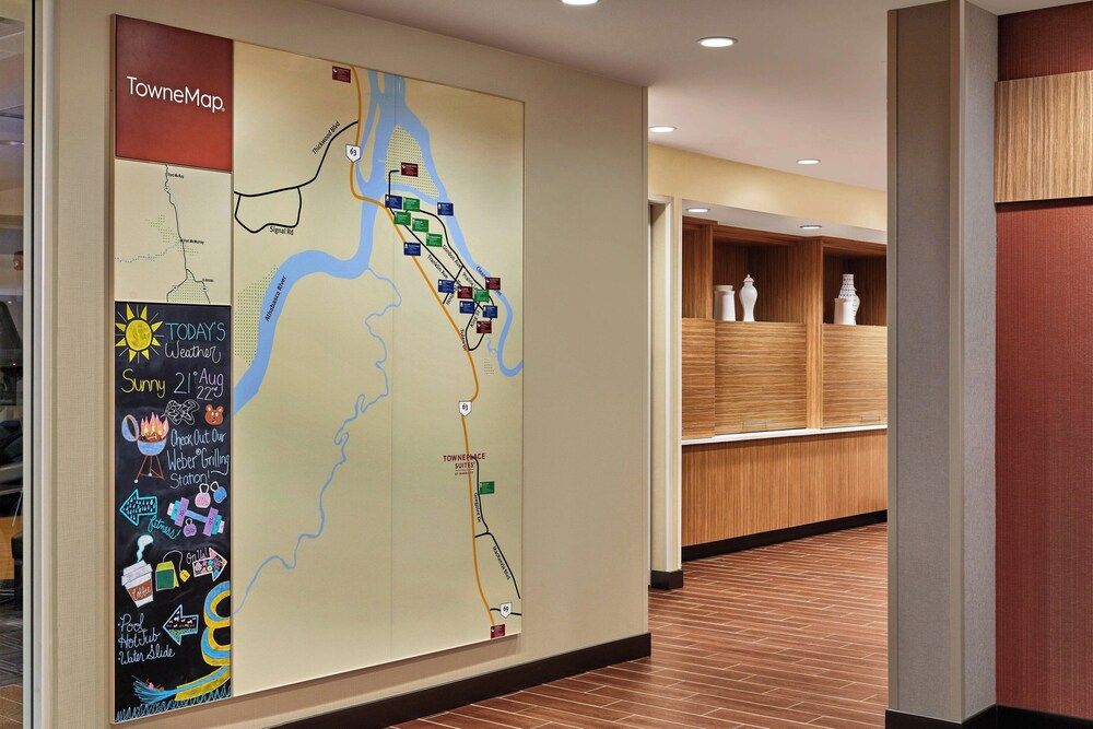 TownePlace Suites by Marriott Fort McMurray 2