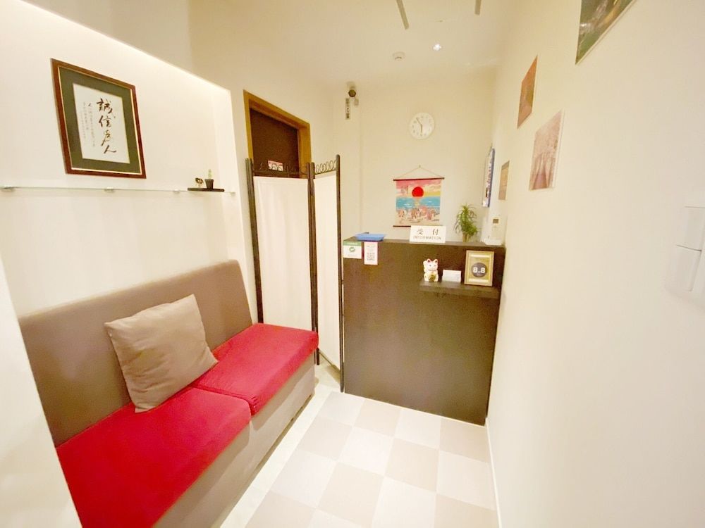 Guesthouse 017 Reina 2