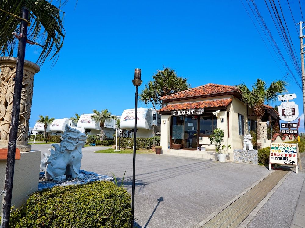 WOODPECKER Nakijin 3