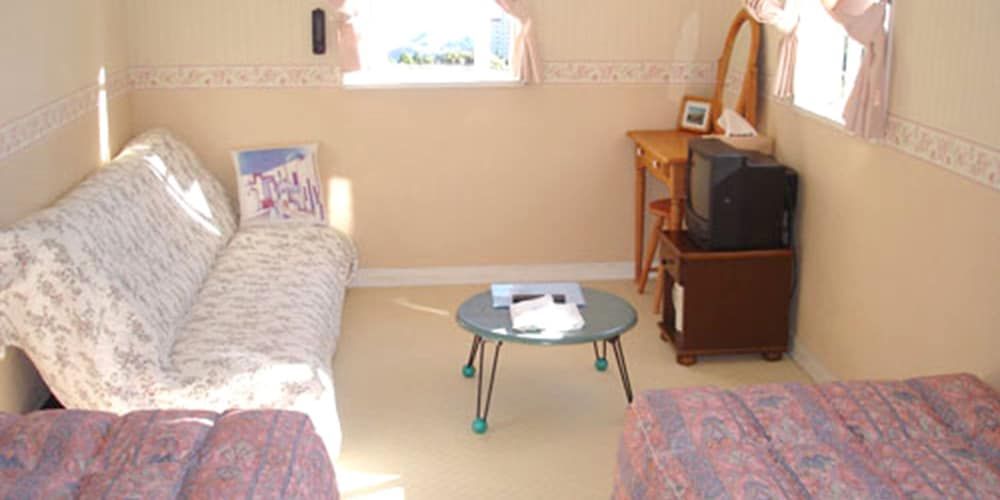 Mediterranean Sea Pension Knossos 3