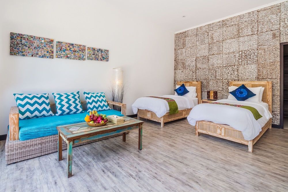 Kura Kura Beach Resort 3