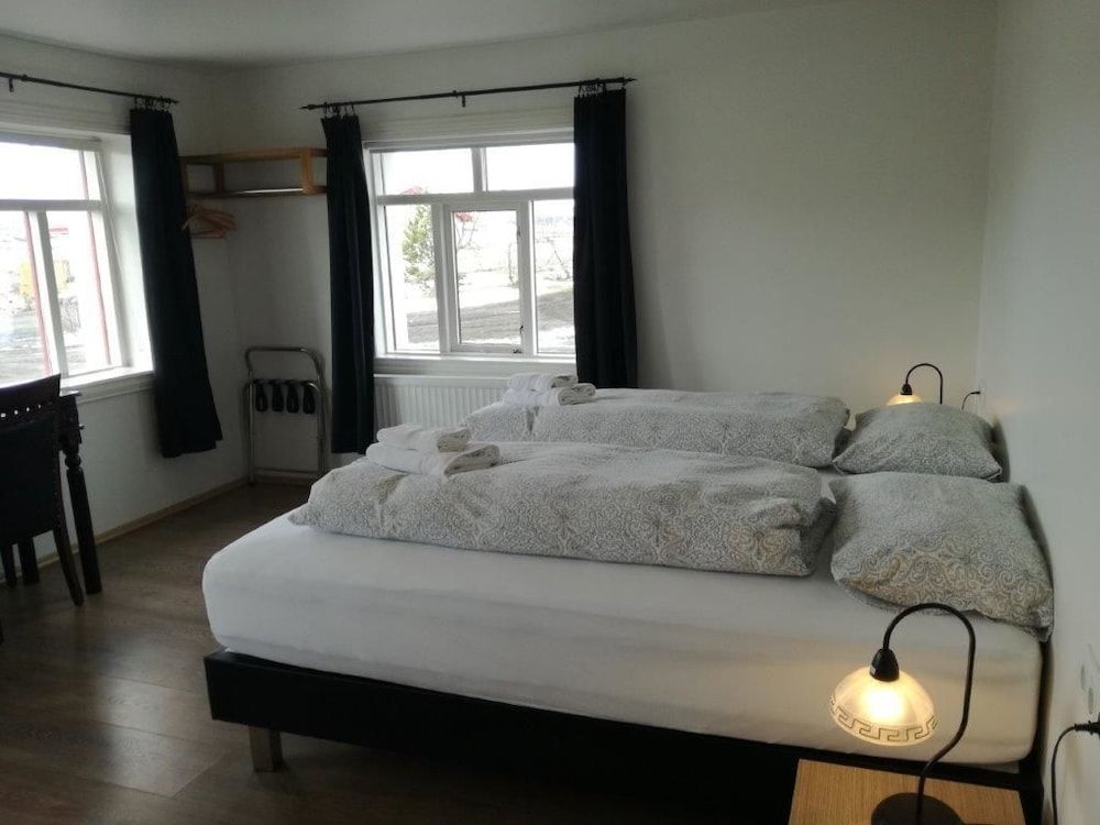 Guesthouse Stóru - Laugar 3