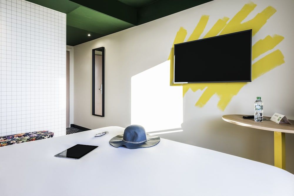 ibis Styles Lyon Meyzieu Arena Stadium 3