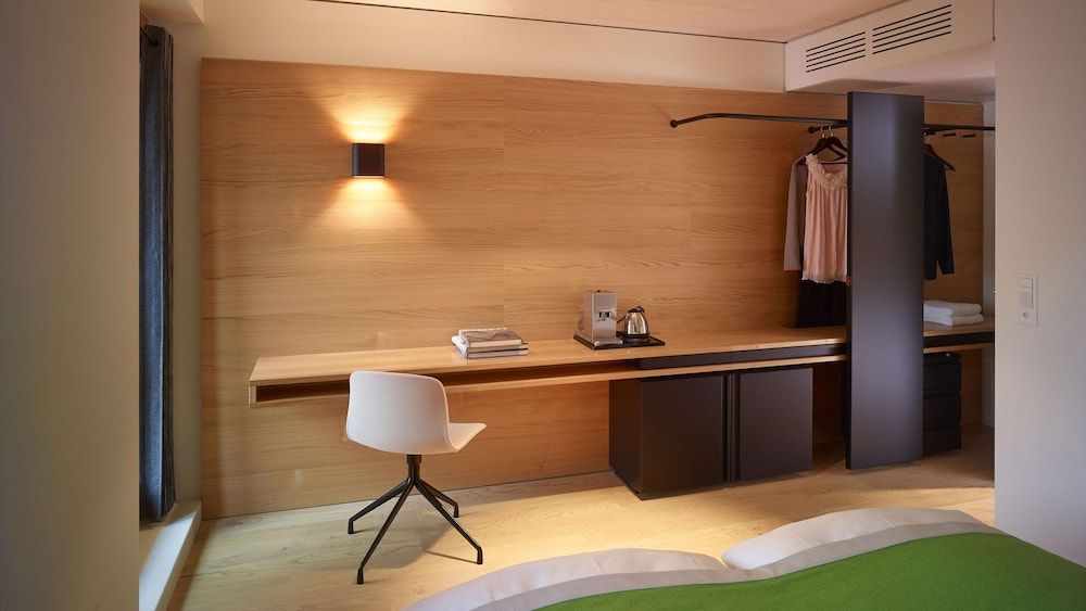 Boutique Hotel Schlossberg 3