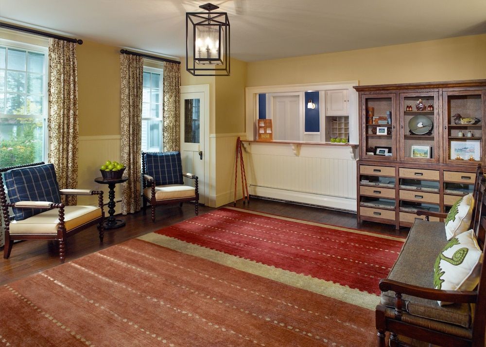 Omni Bretton Arms Inn at Mount Washington 3