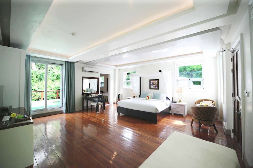 Matinloc Island Resort 3