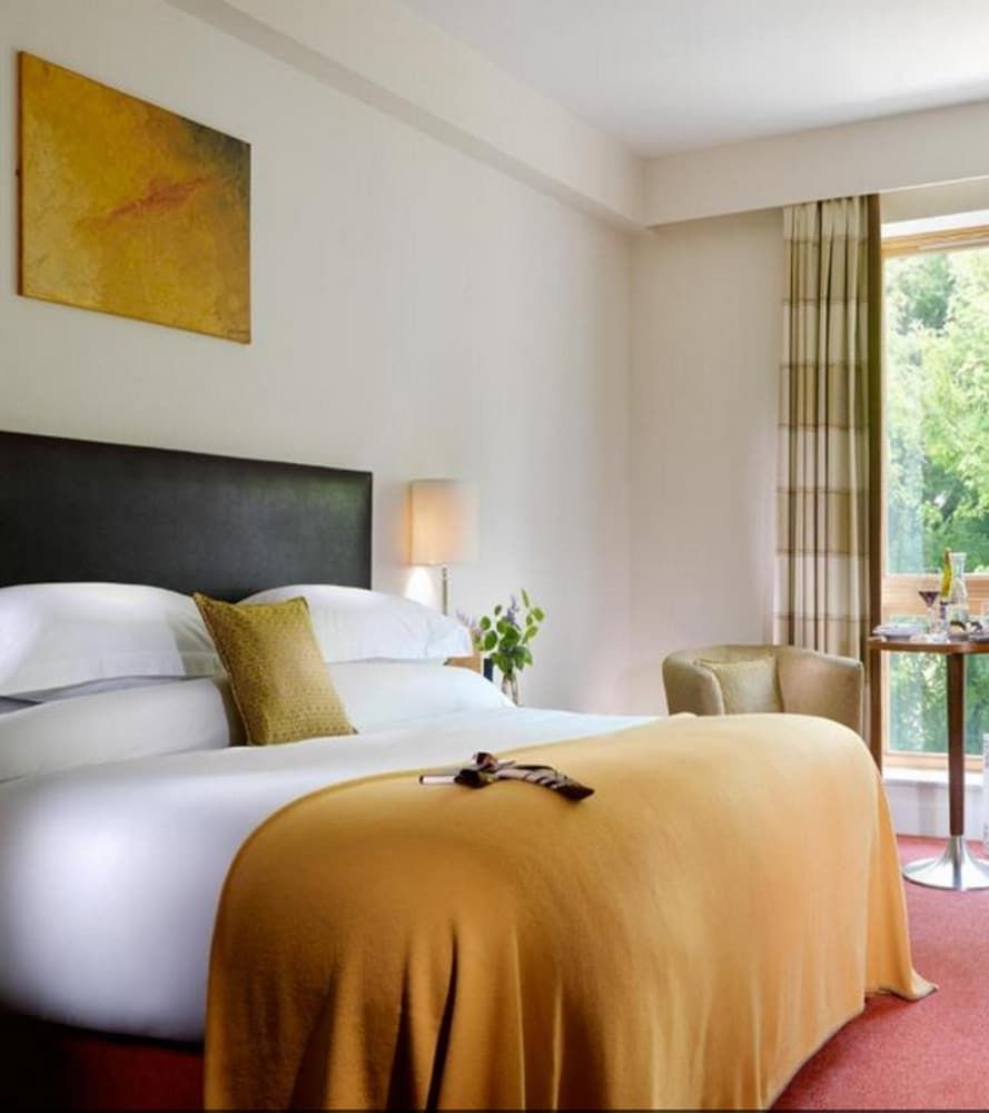 The Manor West Hotel & Leisure Club 3