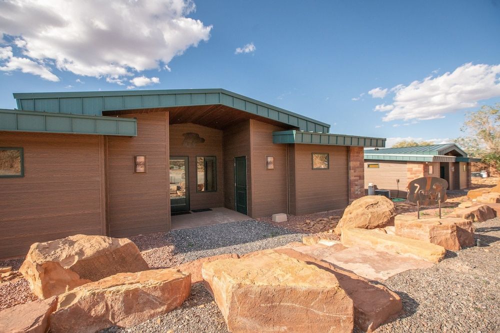 Cougar Ridge Resort, LLC 2