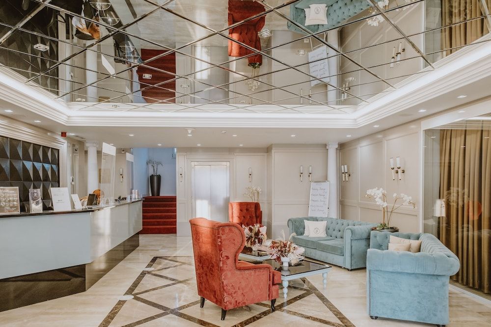 Flower Hotels & Resorts 2