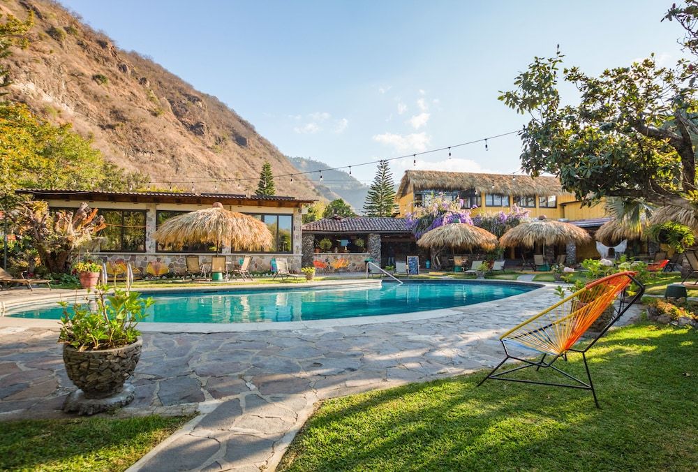 Socialtel Atitlan 3 estrelas em Panajachel