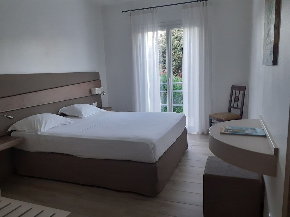 Hôtel & Restaurant Les Mouettes 2