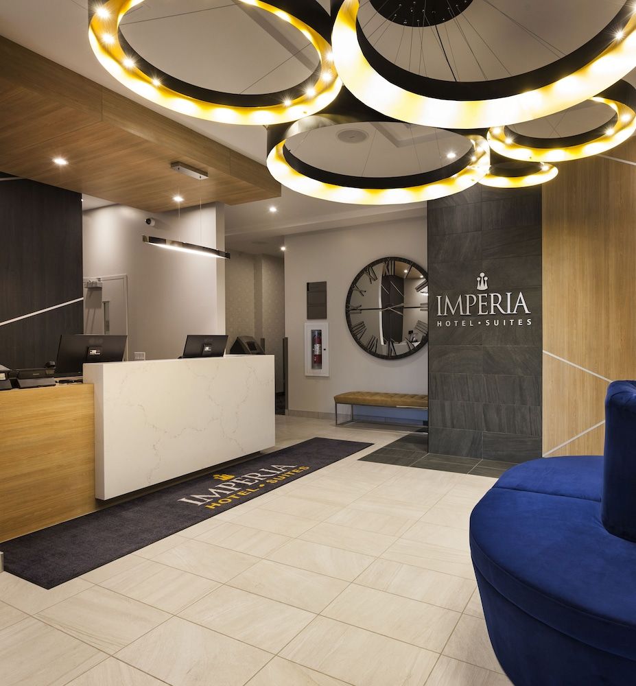 Imperia Hotel & Suites Boucherville 4 estrelas em Boucherville