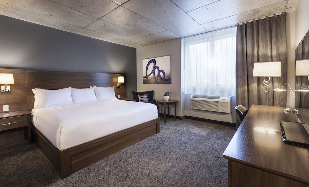 Imperia Hotel & Suites Boucherville 3