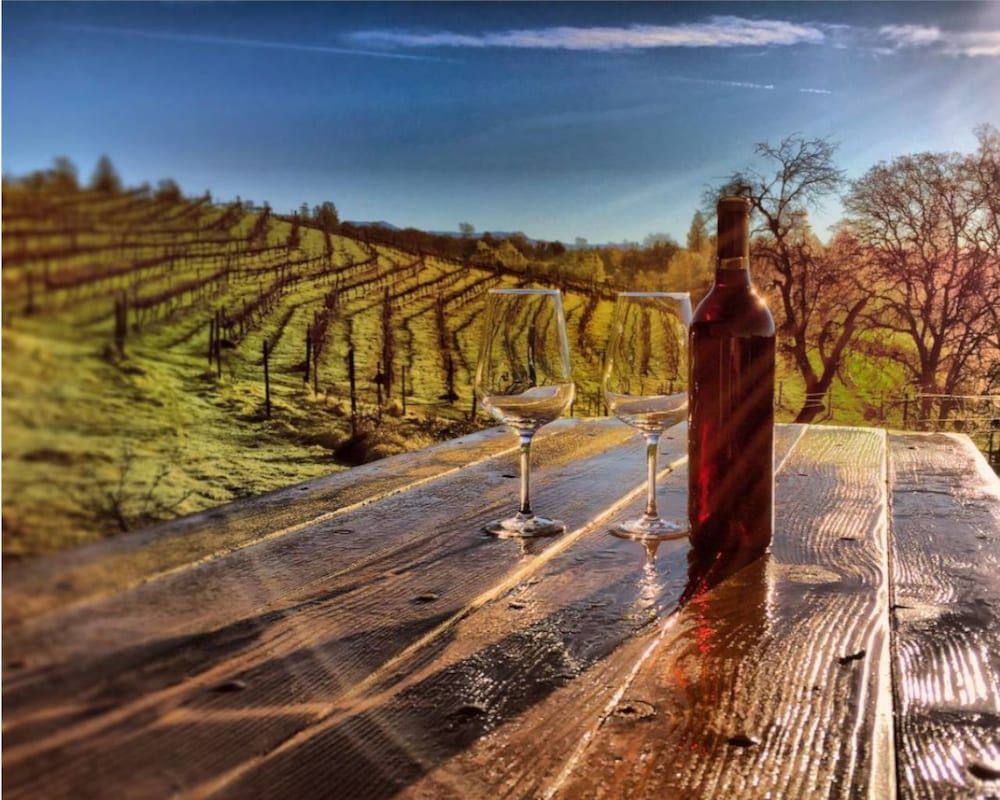 Papillon Cellars -1 estrelas em Mariposa