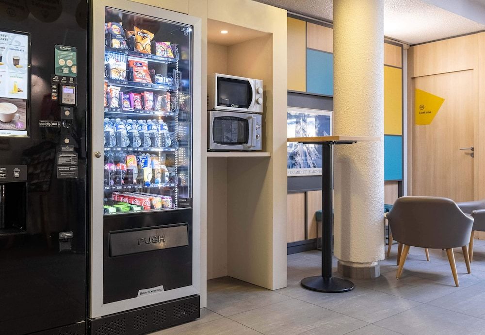 B&B HOTEL Annecy Argonay 2