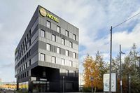 B&B HOTEL CERGY Saint-Christophe