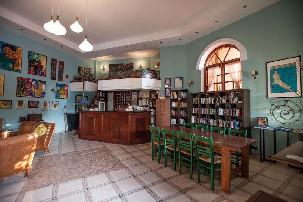 Ammon Garden Hotel 2