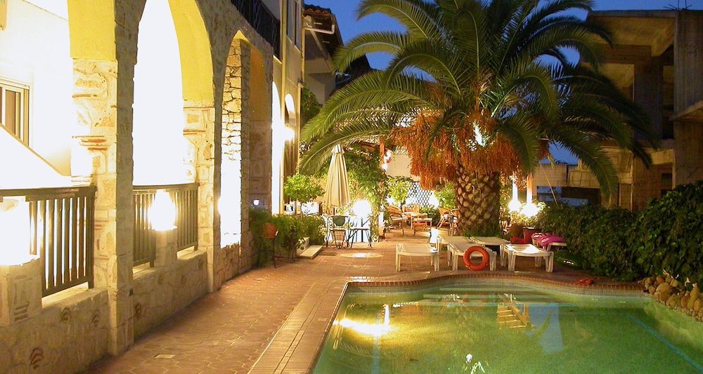 Hotel Pighi 3 estrelas em Kriopigi