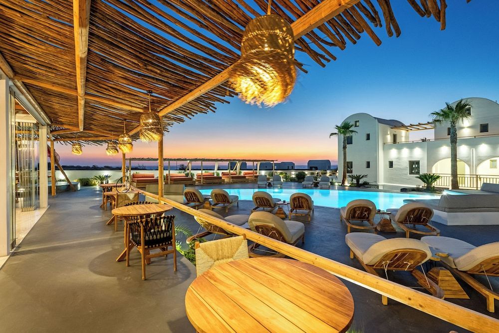 Amethyst Luxury Suites 2