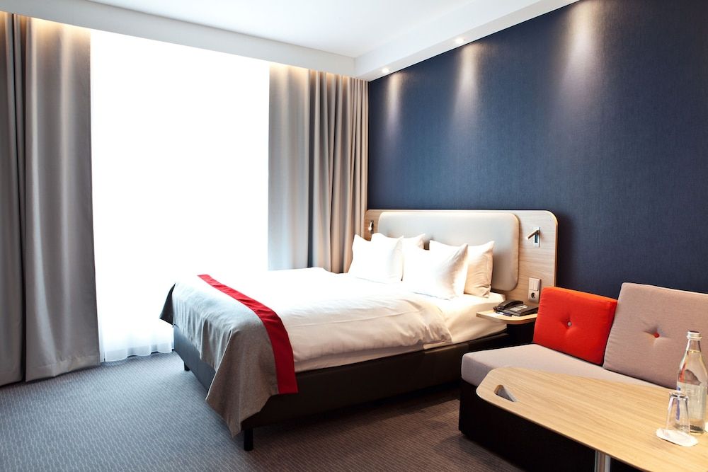 Holiday Inn Express Frankfurt Airport-Raunheim by IHG 3