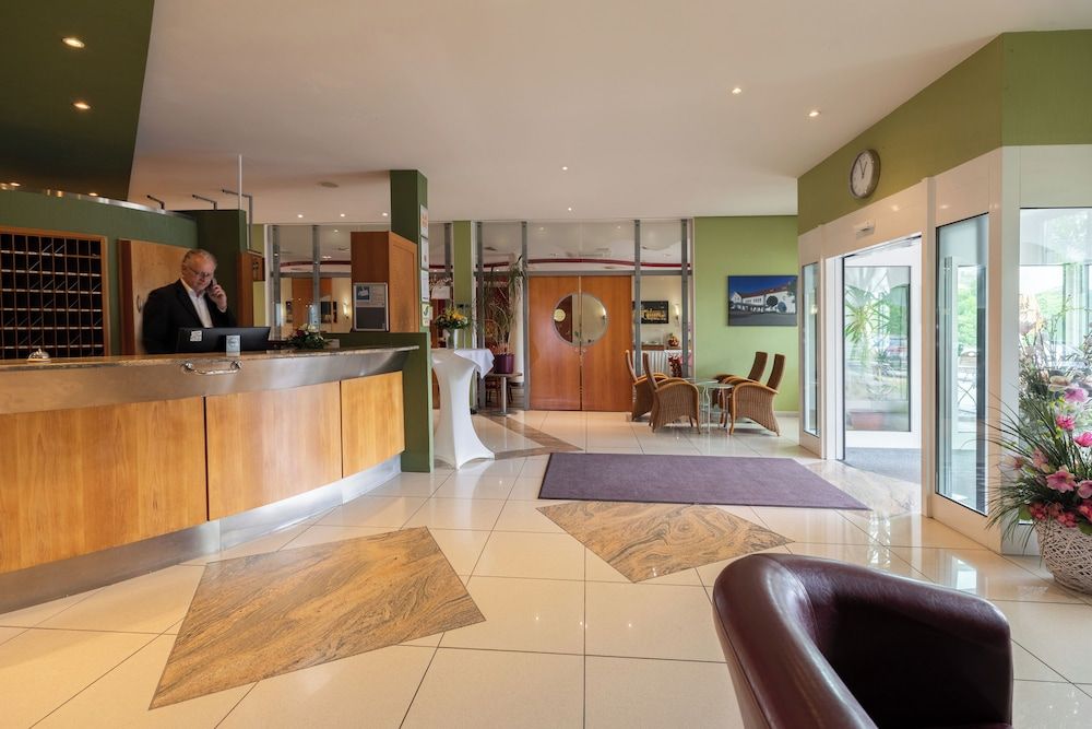 Hotel am Seegraben 2