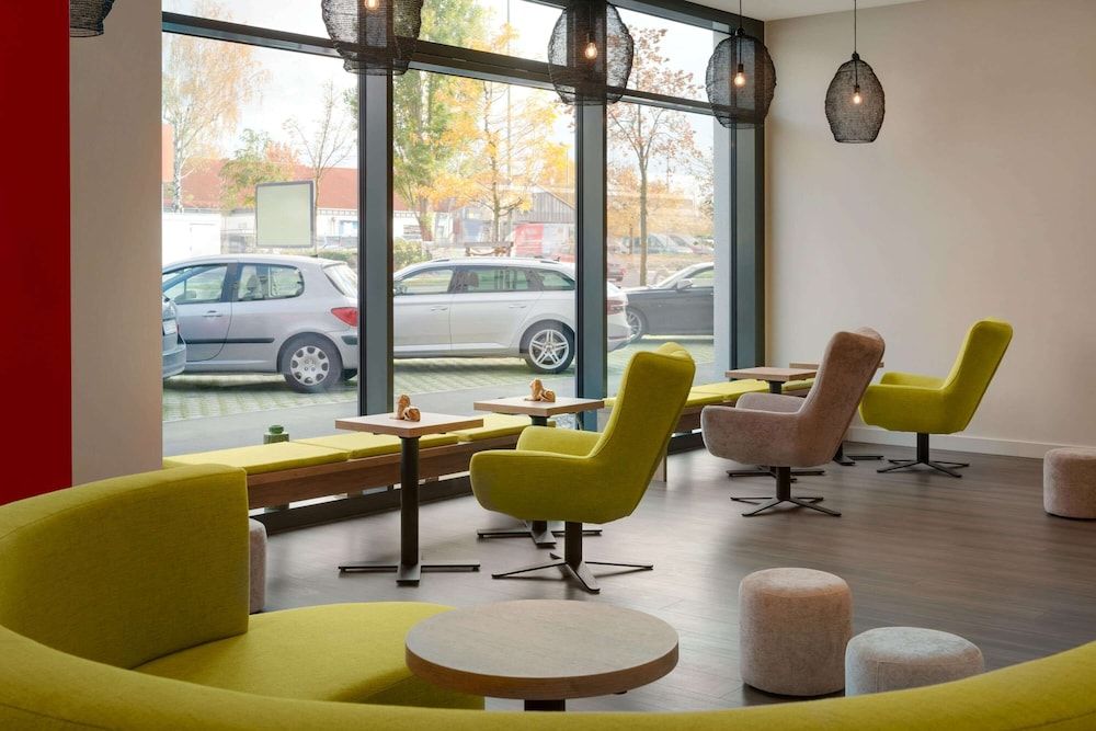 Super 8 by Wyndham Augsburg 2