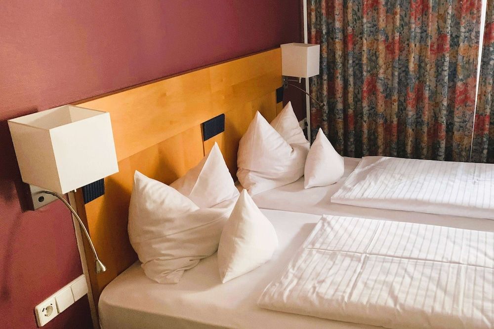 Aspire Kronprinz, Trademark Collection by Wyndham 3